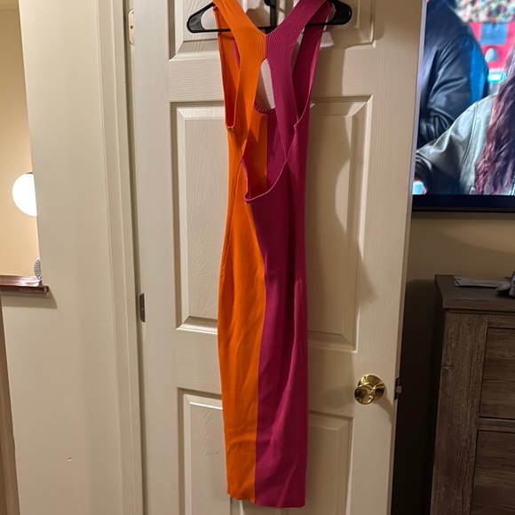 Pink and Orange Dress - Picture 2 of 4